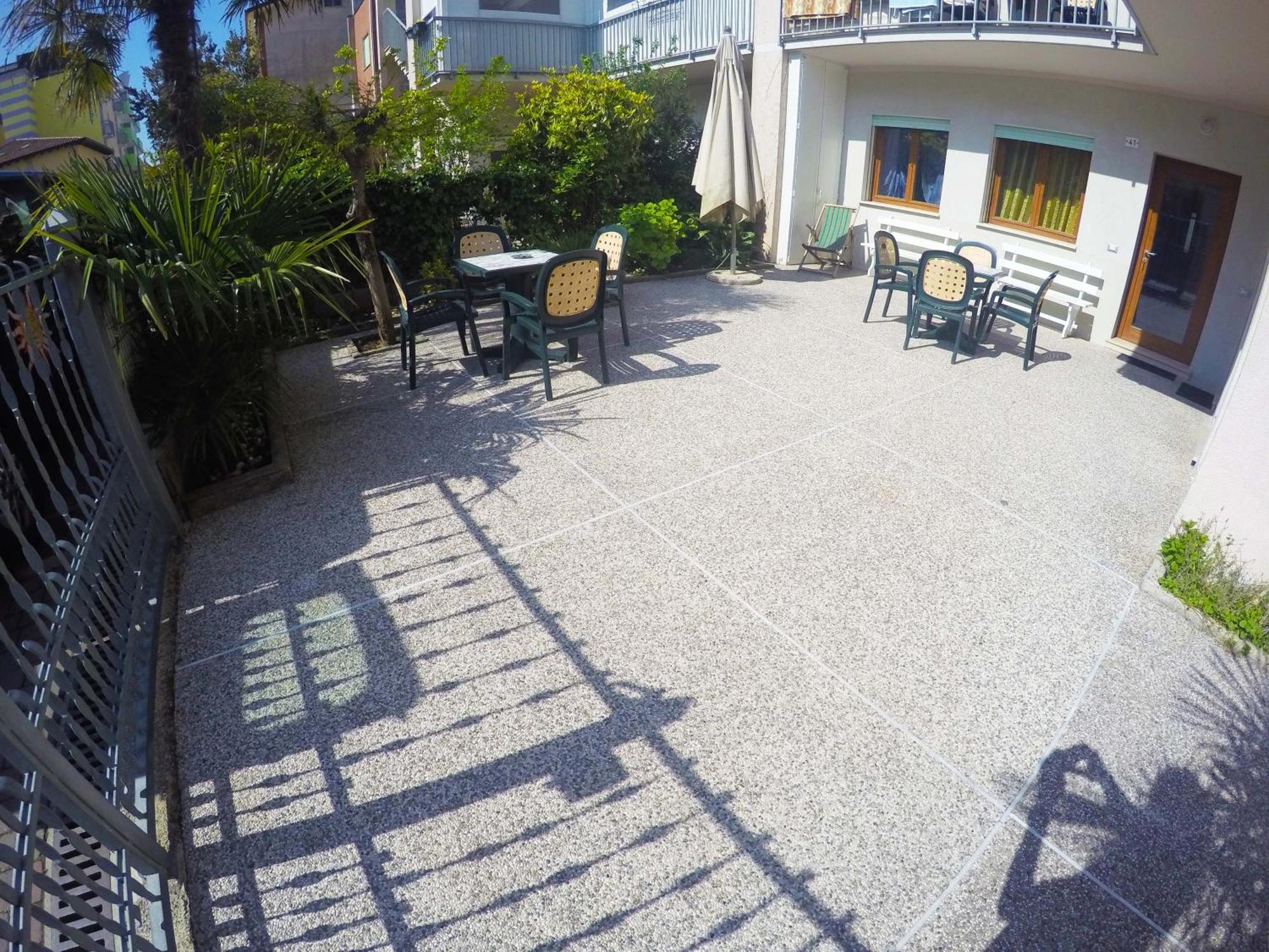 Appartamenti Levante - Agenzia Cocal Caorle Buitenkant foto